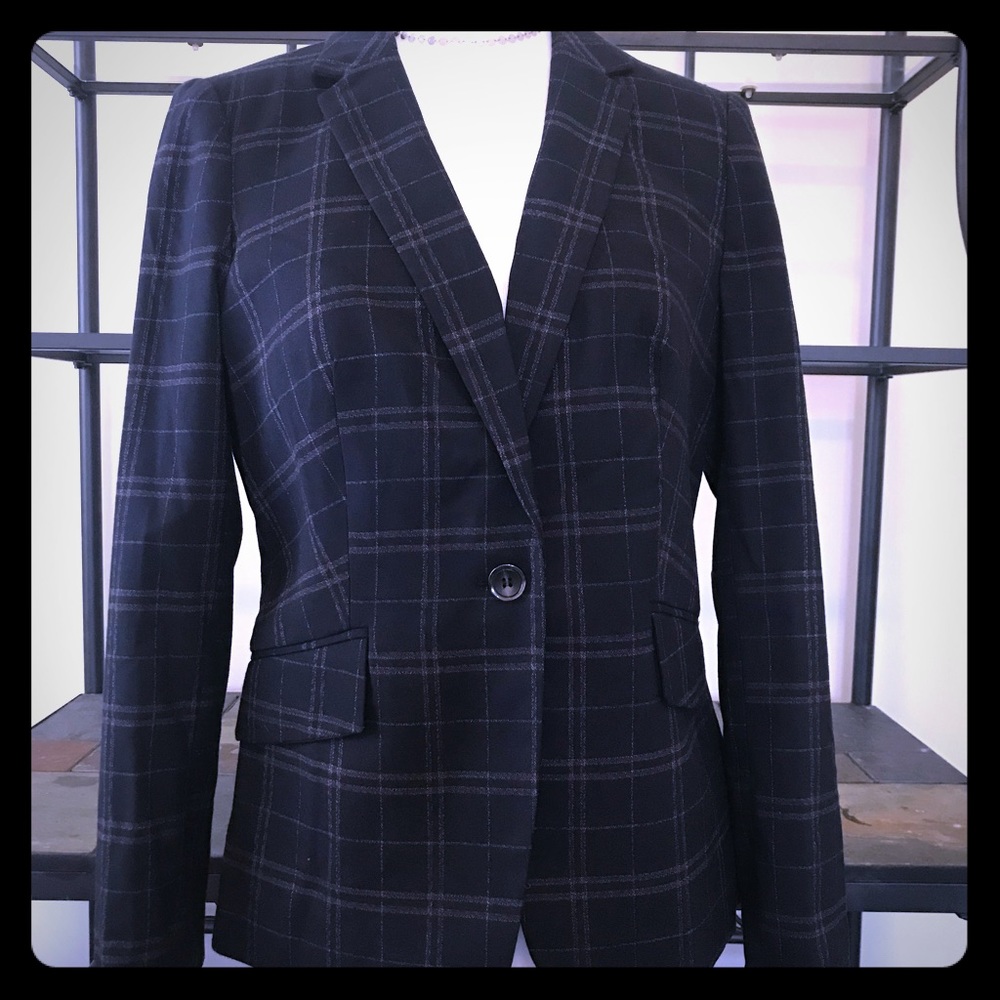 🌟NWOT Limited blazer